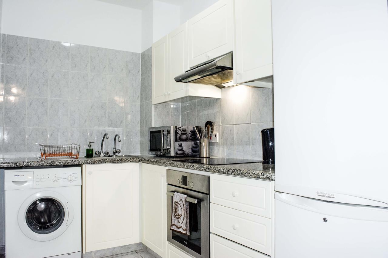 Pafia 3 Holiday Apartment Pafos Dış mekan fotoğraf